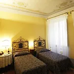 Antica Residenza Cicogna 3* Siena