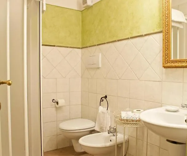 Antica Residenza Cicogna לינה וארוחת בוקר סיינה