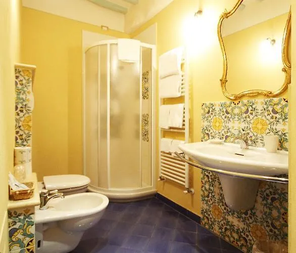 Antica Residenza Cicogna Сиена