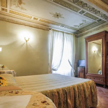 Antica Residenza Cicogna Couette-café Sienne