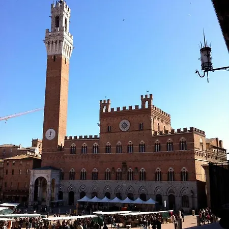 Antica Residenza Cicogna * Sienne
