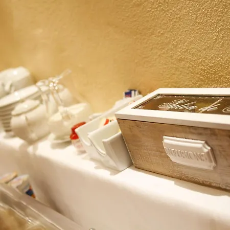 Antica Residenza Cicogna 住宿加早餐酒店 锡耶纳