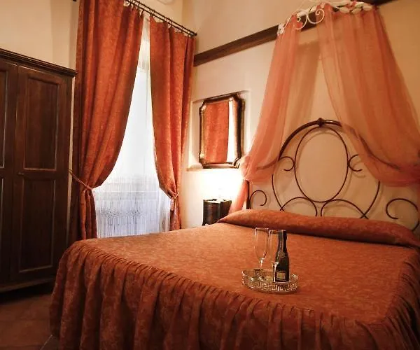 Panzió Antica Residenza Cicogna Siena